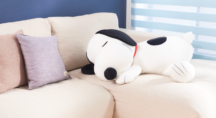 ピーナッツ すやすやフレンド おうちでリラックス スヌーピー 株式会社タカラトミーアーツ News Snoopy Co Jp 日本の スヌーピー公式サイト