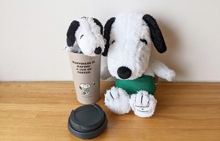 STARBUCKS®×PEANUTS初コラボ! | COLUMN | SNOOPY.co.jp：日本の